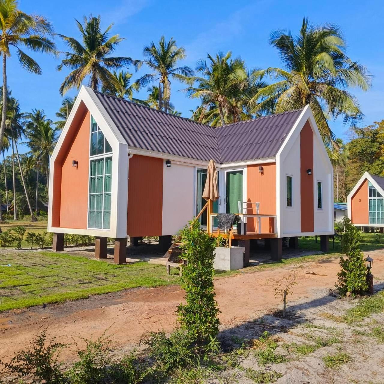 Koh kood Neverland beach resort Ko Kut Buitenkant foto